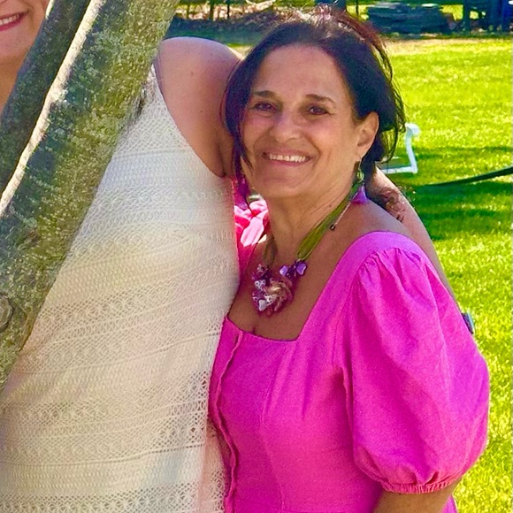 Meet your Posher, Susan - Picture 1 of 1